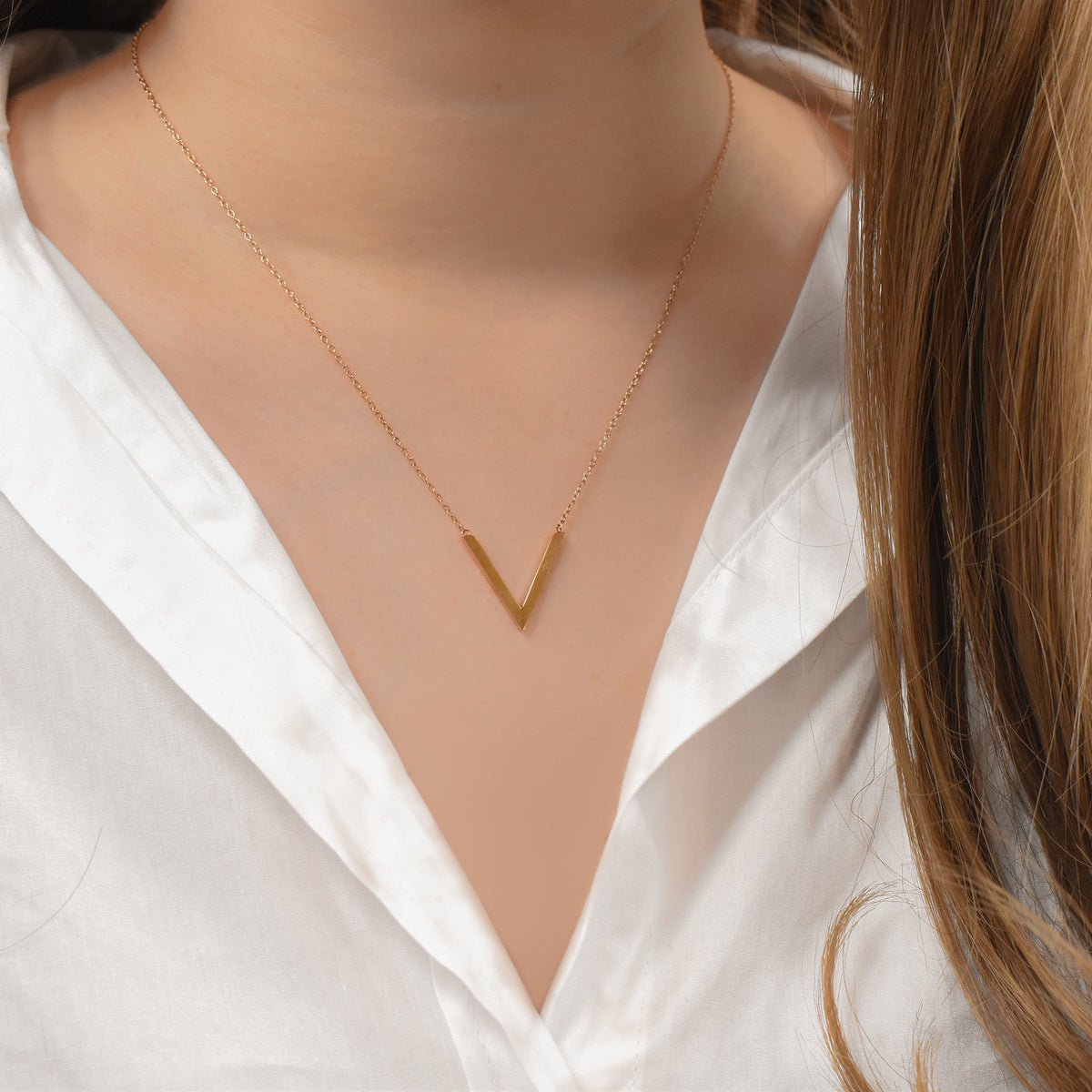 Vネックレス WISHBONE V NECKLACE(2ZN2470)K18 ネックレス｜スタージュエリー公式